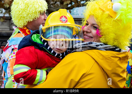 Düsseldorf, Germany. 11 November 2018. The German carnival season traditionally starts at 11 minutes past 11 o'clock on 11 November which today coincided with the centenary of Armistice Day, the end of World War I. Photo: 51North/Alamy Live News Stock Photo