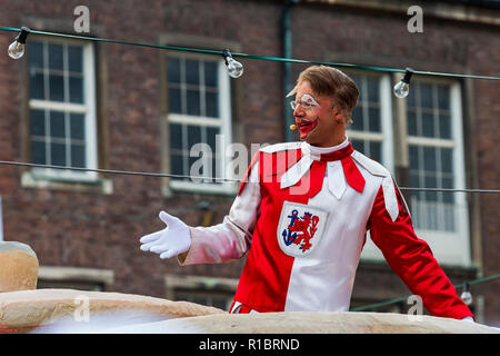 Düsseldorf, Germany. 11 November 2018. The German carnival season traditionally starts at 11 minutes past 11 o'clock on 11 November which today coincided with the centenary of Armistice Day, the end of World War I. Photo: 51North/Alamy Live News Stock Photo