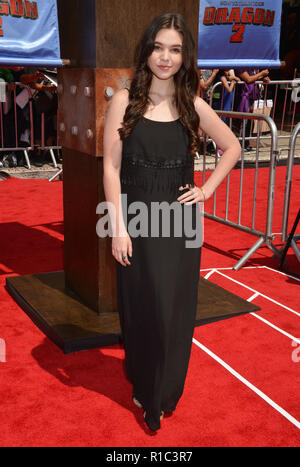 madison mclaughlin red dress || Twilight - XII