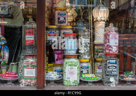 Old- fashioned traditional sweet shop at Lyndhurst in the New Forest National Park, Hampshire, UK Stock Photo