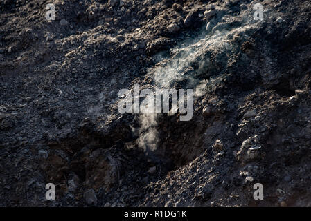 Máquina de moler café fotografías e imágenes de alta resolución - Alamy