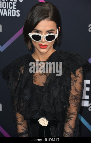 Manu Gavassi - StreetStyle at Paris Fashion Week - Paris - France Stock  Photo - Alamy