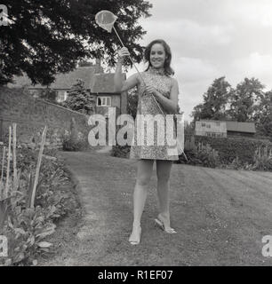 Fashion mini dress 1967 hi-res stock photography and images - Alamy