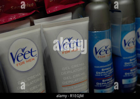 Veet Hair Removal Cream For Men Stock Photo 224630894 Alamy