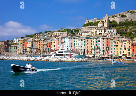 Colourful row of houses at the harbour of Portovenere, province La Spezia, Riviera di Levante, Liguria, Italy Stock Photo
