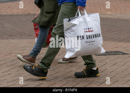 Orlando,FL/USA-9/30/19: A Justice clothing retail store in an indoor mall.  Tween Brands, Inc. (formerly Limited Too and Too) operates Justice branded  Stock Photo - Alamy