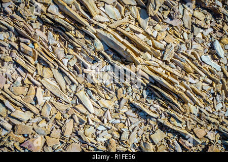 Close-up image of layered limestone in Al Hajar mountains of Fujairah, UAE Stock Photo