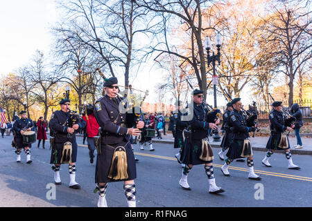 Boston, Massachusetts, USA. 11th November, 2018. Boston Police Gaelic Column of Pipes and Drums leading the Boston Veterans' Day Parade down Boylston Street. Maia Kennedy/Alamy Live News Stock Photo