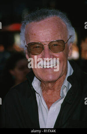 Los Angeles, California, USA. 11th June, 2002. STAN LEE during arrivals for the 'Windtalkers' premiere at Grauman's Chinese Theater. Credit: Alan Graham/Globe Photos/ZUMA Wire/Alamy Live News Stock Photo