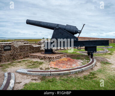 Heavyweight cannon on swivelling track at Fort Pulaski National Monument guarding the Savannah River in Georgia USA Stock Photo