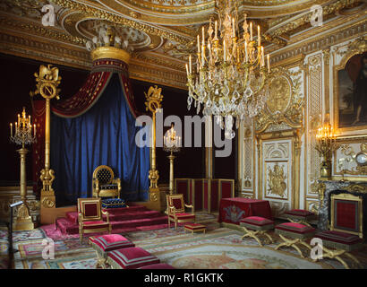 Palace of Fontainebleau: Napoleon Throne Room. In 1808 Napoleon decided ...