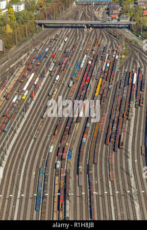 Marshalling yard Hagen-Vorhalle, tracks with freight wagons, Hagen, Ruhr area, North Rhine-Westphalia, Germany Stock Photo