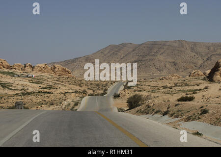 Jordan, countryside between aqaba and amman Stock Photo