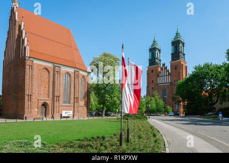 Poznan Ostrow Tumski, view of the Church Of Our Lady in Summo (left) and Poznan Cathedral on Cathedral Island (Ostrow Tumski), Poznan, Poland. Stock Photo