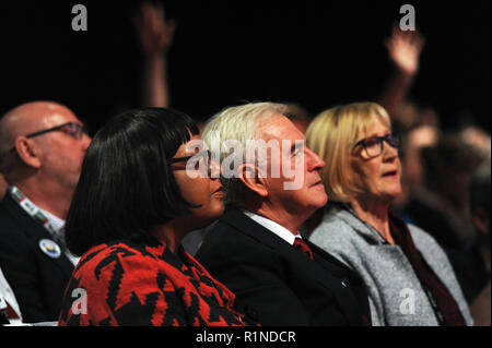 Liverpool, England. 25th September, 2018.  Diane Abbot, Shadow Home Secretary and John McDonnell MP, Shadow Chancellor, listening to debates on the mo Stock Photo