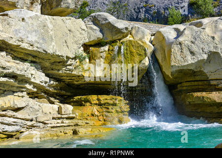 small waterfall of the river Méouge, Gorges de la Méouge, Provence, France, near Serre, valley de Buëch Stock Photo
