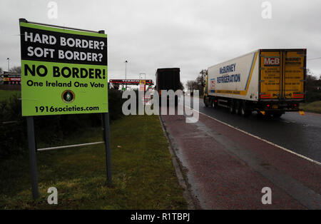 An anti-border sign on the Dublin Road, Co. Louth, in the Republic of Ireland close to the border with Northern Ireland. Stock Photo