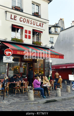 Le Consulat - Montmartre - Paris - France Stock Photo