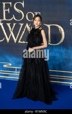 LONDON, ENGLAND - NOVEMBER 13: Claudia Kim attends the UK Premiere of 'Fantastic Beasts: The Crimes Of Grindelwald' at Cineworld Leicester Square on N Stock Photo