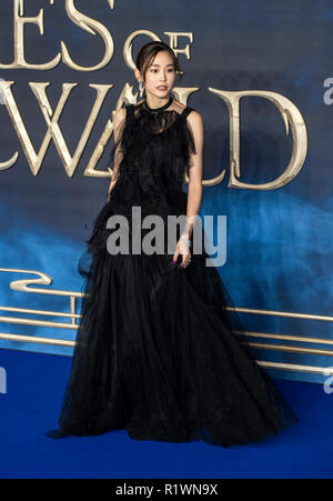 LONDON, ENGLAND - NOVEMBER 13: Claudia Kim attends the UK Premiere of 'Fantastic Beasts: The Crimes Of Grindelwald' at Cineworld Leicester Square on N Stock Photo