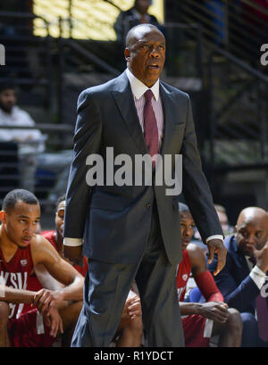 Washington State head coach Ernie Kent in an NCAA college basketball ...