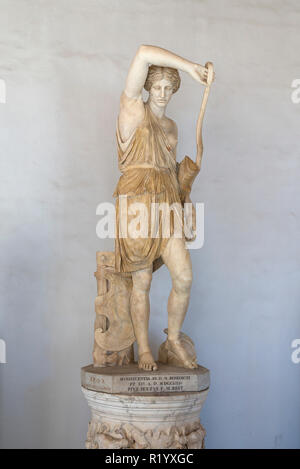Rome. Italy. Statue of Wounded Amazon, from a Greek  original by Phidias, head is a replica of Amazon by Polykleitos, Capitoline Museums. Musei Capito Stock Photo