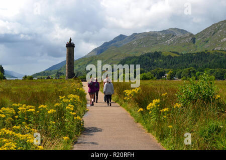 Location where the Jacobite army gathered at Glenfinnan. Bonny Prince Charlie statue, Scotland, UK Stock Photo