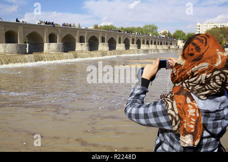 Iran: Isfahan 2011/11/07. People desperate for water, near the Allahverdi Khan Bridge (popularly known as Si-o-se-pol), across the Zayanderud river. S Stock Photo