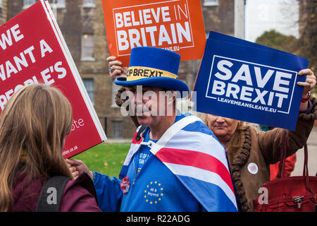 London, UK. 15th November, 2018. A pro-Brexit activist tries to upstage an LBC radio interview with Steve Bray, anti-Brexit activist from SODEM (Stand of Defiance European Movement) on College Green in Westminster. Credit: Mark Kerrison/Alamy Live News Stock Photo
