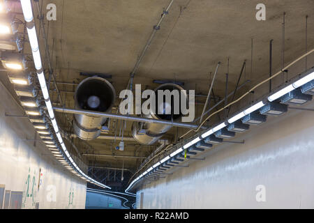 Seattle, Washington: Detail of the ventilation system and lighting near the northbound entrance of the new SR 99 Tunnel. The two mile long, bored road tunnel is replacing the Alaskan Way Viaduct, carrying State Route 99 under downtown Seattle from the SODO neighborhood to South Lake Union. e-of-the-art tunnel. Credit: Paul Christian Gordon/Alamy Live News Stock Photo