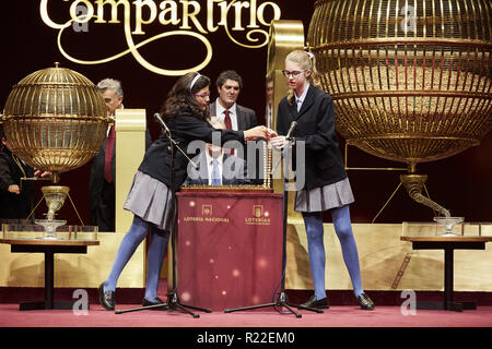 Madrid, Spain. 22nd Dec, 2016. School kids seen doing a presentation during the lottery draw. Spanish Christmas lottery draw known as 'El Gordo' or 'The Fat One' at Teatro Real in Madrid, Spain. Credit: Legan P. Mace/SOPA Images/ZUMA Wire/Alamy Live News Stock Photo