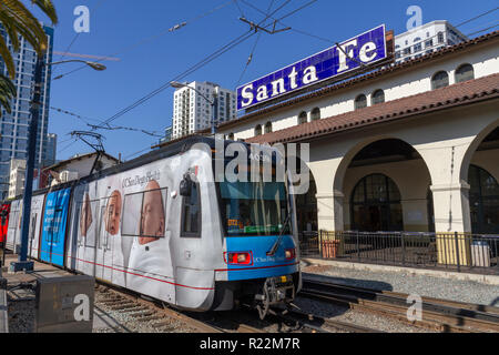 A Green Line train passing through Santa Fe Depot station in downtown San Diego, California, United States. Stock Photo