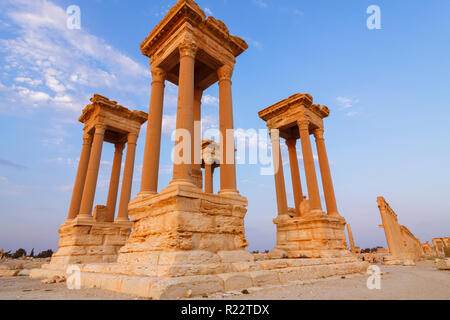 Palmyra, Homs Governorate, Syria - May 26th, 2009 : The Tetrapylon of Palmyra in the colonnaded street. It consisted of a square platform bearing at e Stock Photo