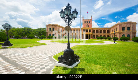 Palacio de los Lopez of impressive architecture in central part of Asuncion Stock Photo