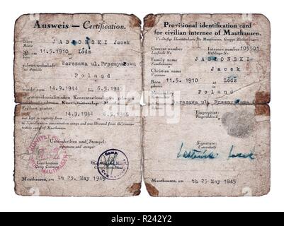 World War Two; Post-liberation identification paper for a former Mauthausen Concentration Camp prisoner called Jacek Jablonski 1945 Stock Photo