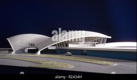 Scale model of the Trans World Airlines Terminal, John F. Kennedy (originally Idlewild) Airport, New York, New York, 1956-62. Interior: Designed by the architect Eero Saarinen, 1910-1961 Stock Photo