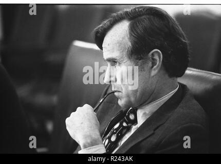 George Herbert Walker Bush (born June 12, 1924) 41st President of the United States (1989-1993). A Republican, he had previously served as Vice President (1981-1989), congressman, ambassador, and Director of Central Intelligence 1976-77 Stock Photo