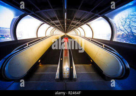 Travelator moving walkway tunnel dynamic perspective, fair Messe Düsseldorf Stock Photo