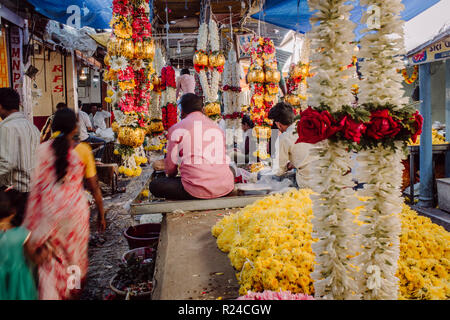 Devaraja flower market, Mysore, Karnataka, India, Asia Stock Photo