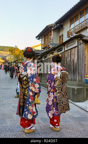 Geishas wearing kimonos in Gion, Kyoto, Japan, Asia Stock Photo