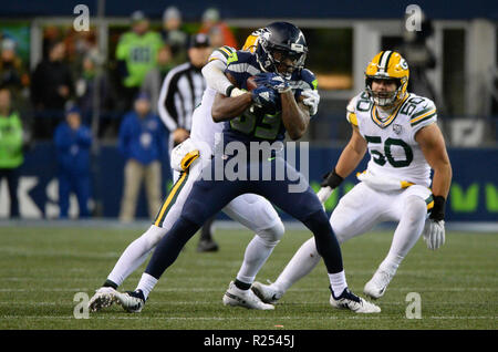 Green Bay Packers' Davante Adams warm up before an NFL football game  against the Miami Dolphins Sunday, Nov. 11, 2018, in Green Bay, Wis. (AP  Photo/Mike Roemer Stock Photo - Alamy