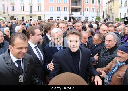 Busto Arsizio / Varese, Italy. 17 november 2018. Prince Emanuele Filiberto of Savoia at the inauguration of the square Vittorio Emanuele II. Credit: barbacane/Alamy Live News Stock Photo