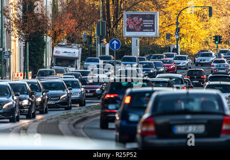 The Gladbecker Stra§e in Essen, B224, heavily contaminated inner city street in Essen due to air pollution, part of a possible diesel driving ban zone Stock Photo