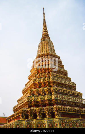 Bangkok, Thailand : Wat Pho Buddhist temple. Stupas on the Phra Maha Chedi Si Ratchakan section. Stock Photo