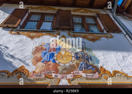 Wallpainting, Inscription 'Schnell flieht die zeit or Time flies, be prepared', Oberammergau, Ammergau Apls, Upper Bavaria, Bavaria, Germany, Europe Stock Photo