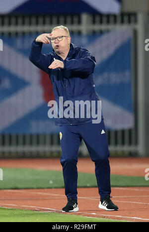 Scotland manager Alex McLeish gestures on the touchline during the UEFA Nations League, Group C1 match at the Loro Borici Stadium, Shkoder Stock Photo