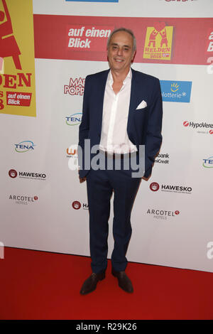 guests attending the Helden des Alltags 2018 from Bauer media  Featuring: Christian Rach Where: Hamburg, Germany When: 17 Oct 2018 Credit: Becher/WENN.com Stock Photo