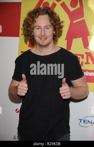 guests attending the Helden des Alltags 2018 from Bauer media  Featuring: Michael Schulte Where: Hamburg, Germany When: 17 Oct 2018 Credit: Becher/WENN.com Stock Photo