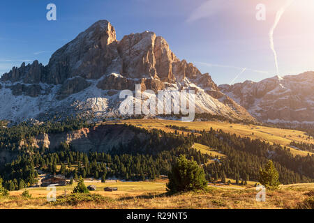 Mount Sas de Putia/Peitlerkofel from Passo Erbe in Italian Alps, Dolomites Stock Photo