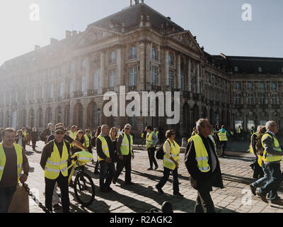 Bordeaux, France - November 17, 2018: demonstration yellow vests against increase taxes on gasoline and diesel introduced government of France Credit: sportpoint/Alamy Live News Stock Photo